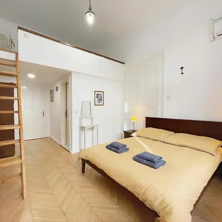 Gæstehus A10-budapest Center *