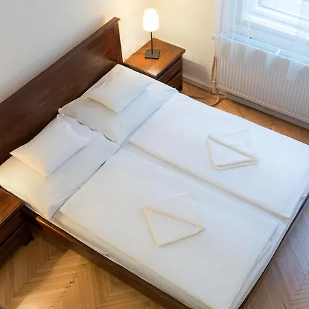 A10-budapest Center Guest house