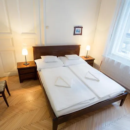 A10-budapest Center Guest house